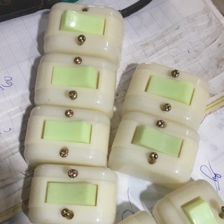 Công tắc đơn tường vinakip