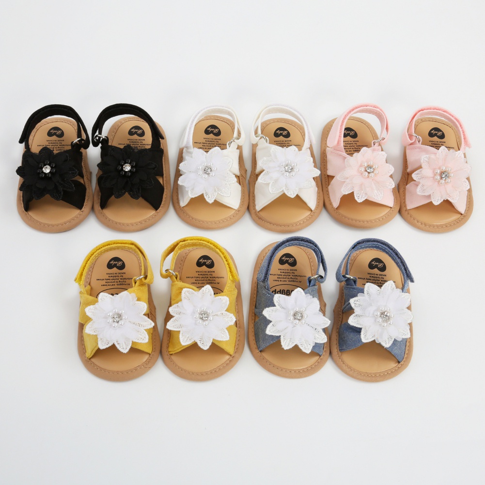 Xăng đan Tập Đi Đế Mềm Chống Trượt Đính Hoa Ngọc Trai Cho Bé Gái