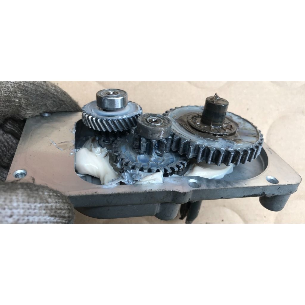 Mô tơ giảm tốc 220v/50Hz 25W 38 vòng/phút