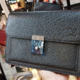 Cầm tay nam LV da thật