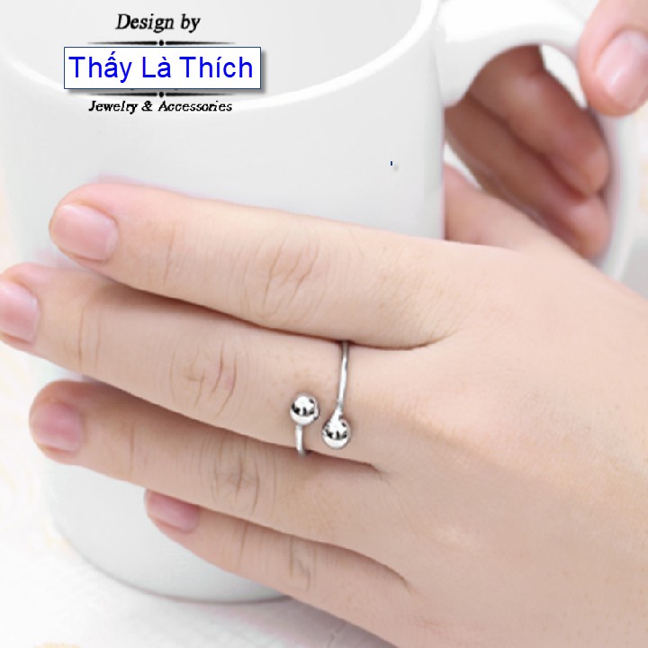 Nhẫn nữ inox Thấy Là Thích kiểu trơn 2 đầu bi ( Tự thu lớn nhỏ theo ngón tay ) - Cam kết 1 đổi 1 nếu hoen , gỉ sét