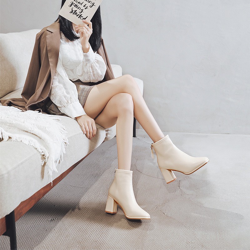 Bốt Nữ Trơn Cổ Ngắn Khoá Sau 2 Màu Đế 7phân
