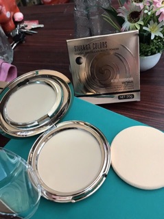 Phấn nén gold collagen