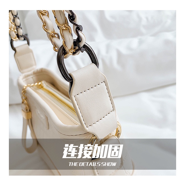 ( SẴN) Túi Đeo Chéo Dây Xích Lingge Túi Đeo Vai Nữ Hót 2022 Màu Sắc Trẻ Trung Sang Trọng B024