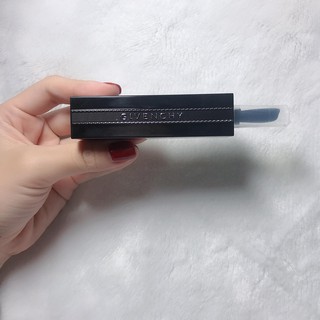 Son Givenchy - Rouge Interdit 13