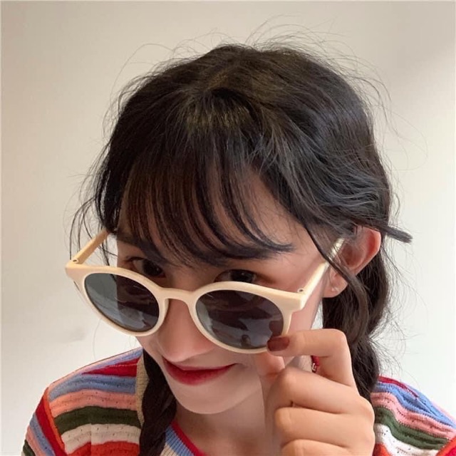 Kính mắt ullzang hot hit | BigBuy360 - bigbuy360.vn