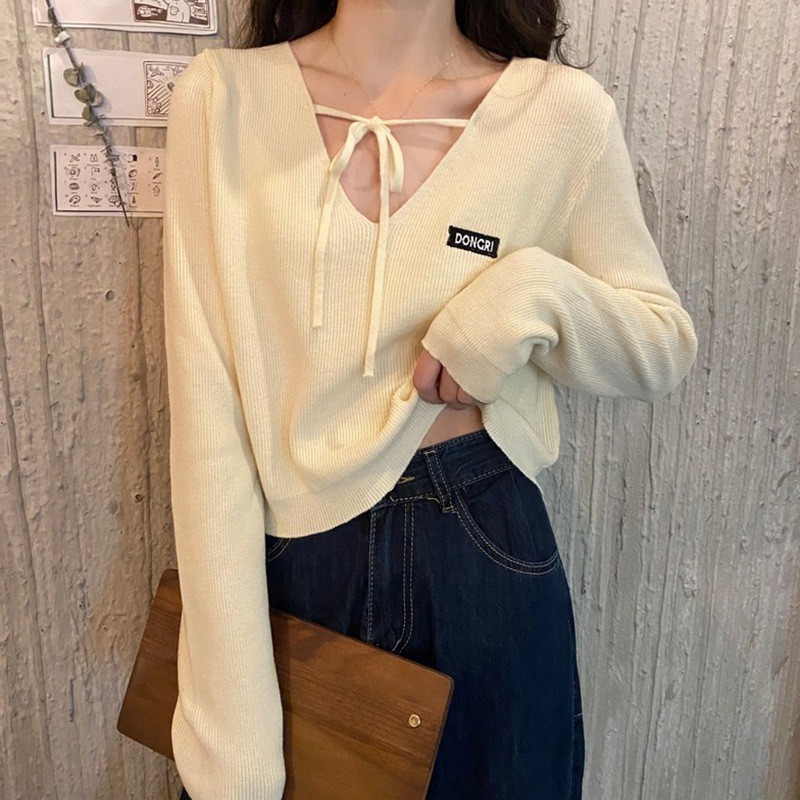 Áo Len Sweater Dệt Kim Cổ Tim Thắt Dây Xinh Xắn Dành Cho Nữ