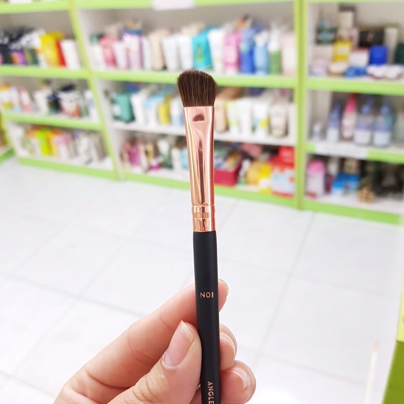Vacosi Angled Shading Brush N01- Cọ khối mũi đầu dẹp