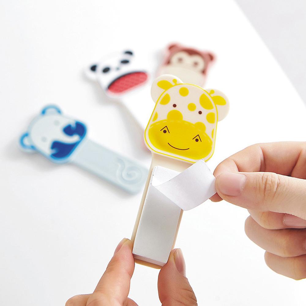 Vỏ Bọc Nâng Nắp Bồn Cầu Chống Va Đập Thiết Kế Nhỏ Gọn Dễ Thương Tiện Dụng Cho Nhà Tắm / Du Lịch