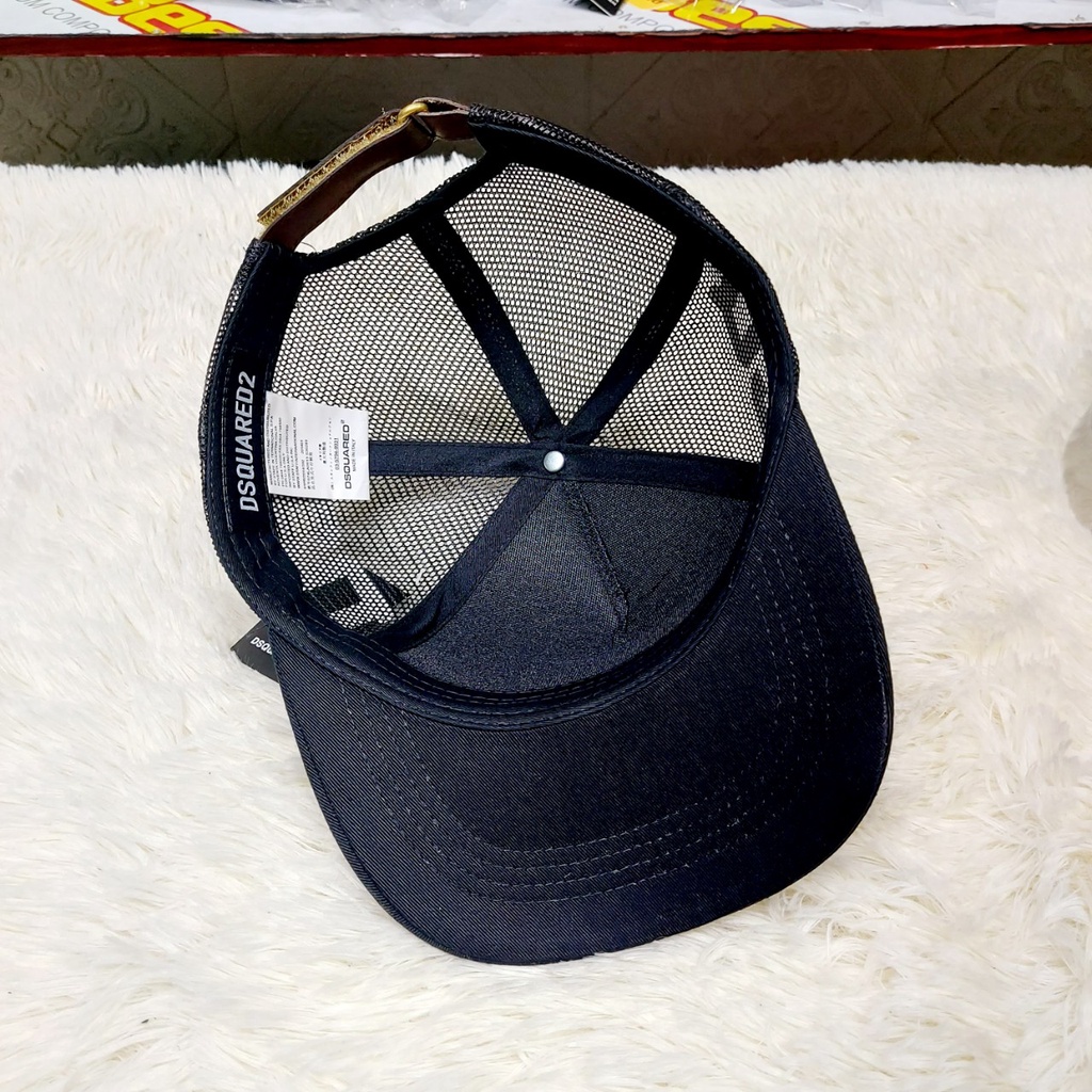 Nón kết lưỡi trai DSQ2 phối lưới from chuẩn cực sang trọng