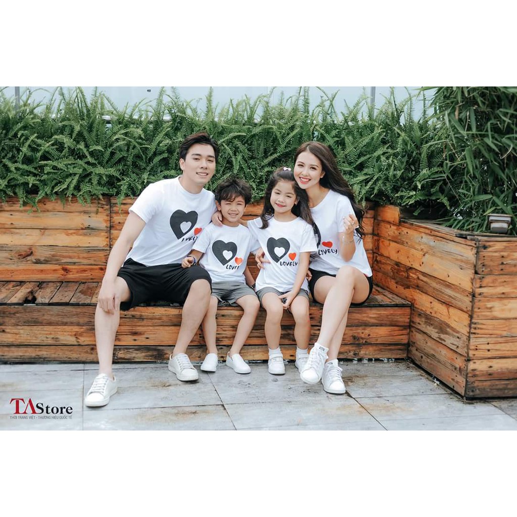 ÁO THUN GIA ĐÌNH ĐẸP LOVE TRÁI TIM