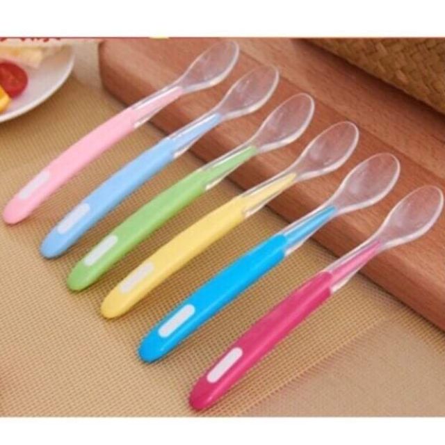 Thìa Ăn Dặm Silicon Sâu Lòng Siêu Mềm An Toàn Cho Bé