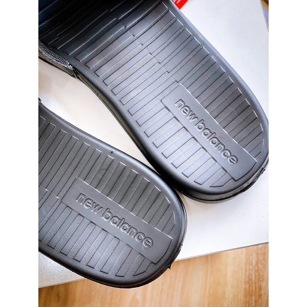 Dép quai ngang dán New Balance cực xịn siêu êm - Ảnh thật shop chụp