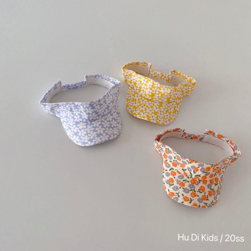 Mũ lưỡi chai vải nửa đầu họa tiết hoa nhí cho bé