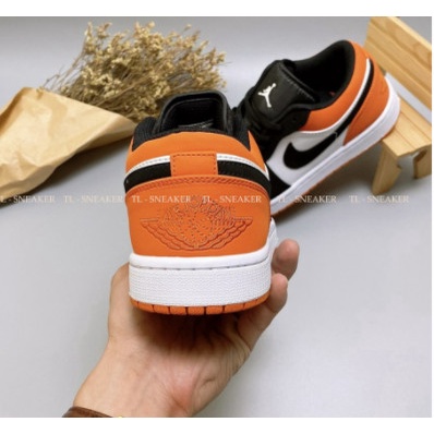 Giày LV Louis Vuitton Trainer Black White, Giày Sneaker LV Nam Nữ Mẫu Mới Hot Hit 2 Phiên Bản Màu Sắc Hàng Cao Cấp