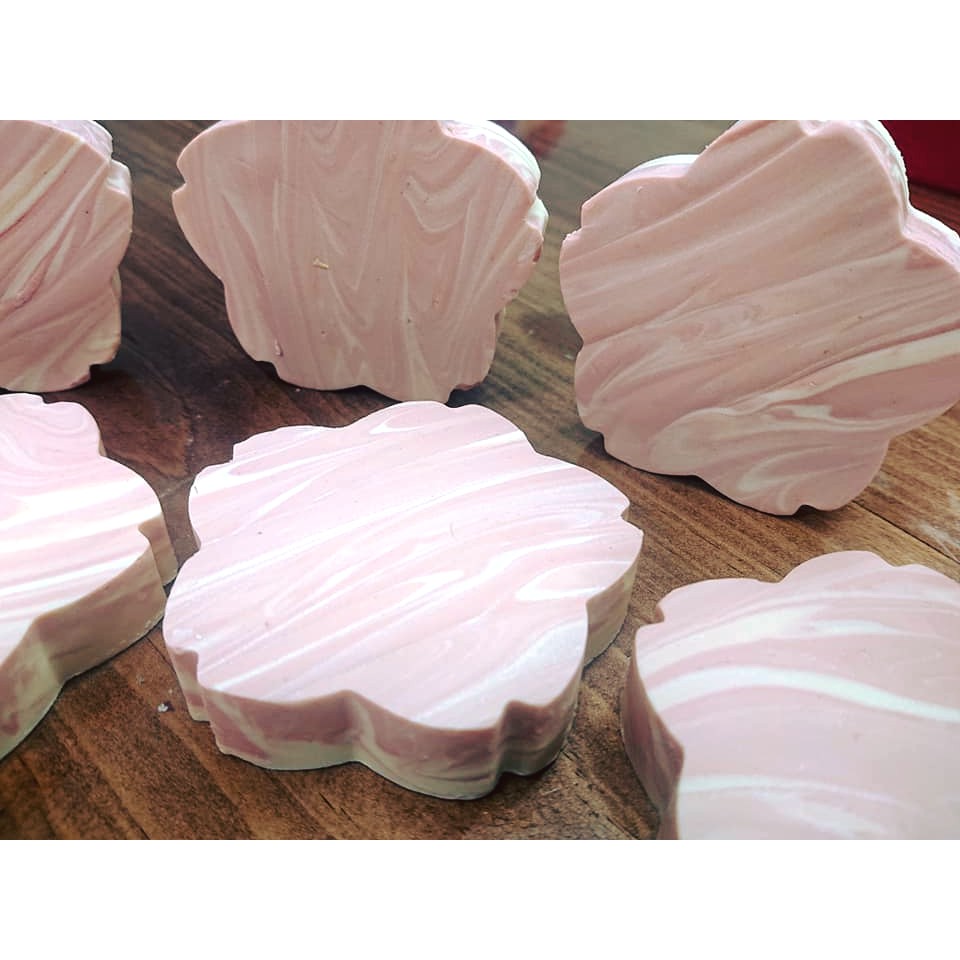 Xà phòng rửa mặt hương Sakura