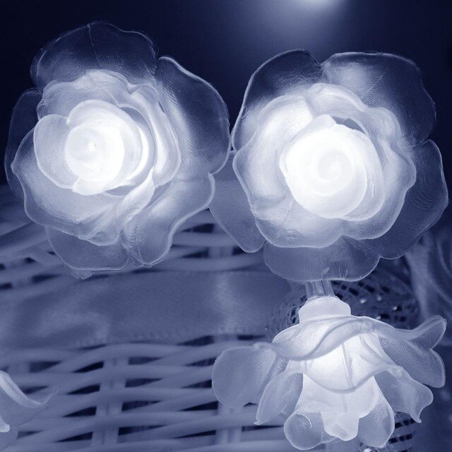 Dây đèn LED dài 2m hình hoa hồng nhựa sử dụng pin AA