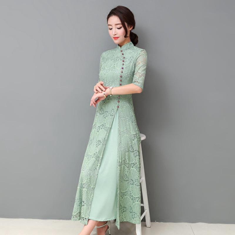 Đầm sườn xám dài tay lỡ phối ren hoa phong cách vintage