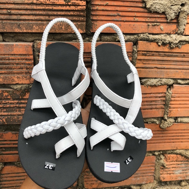 Sandal nữ đế đen quai trắng ( sandal đồng nai )