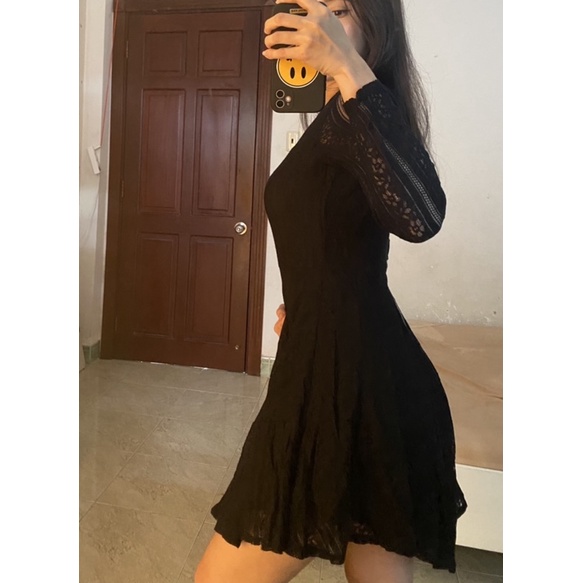 Thanh lý đầm h&m ren đen