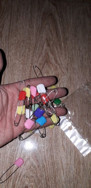 Sét 5 chiếc kim tây bằng thép không gỉ có đầu nhựa loại Đại dài 5,2 cm