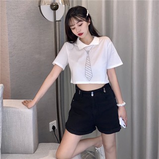 Áo croptop có cổ style Hàn Quốc