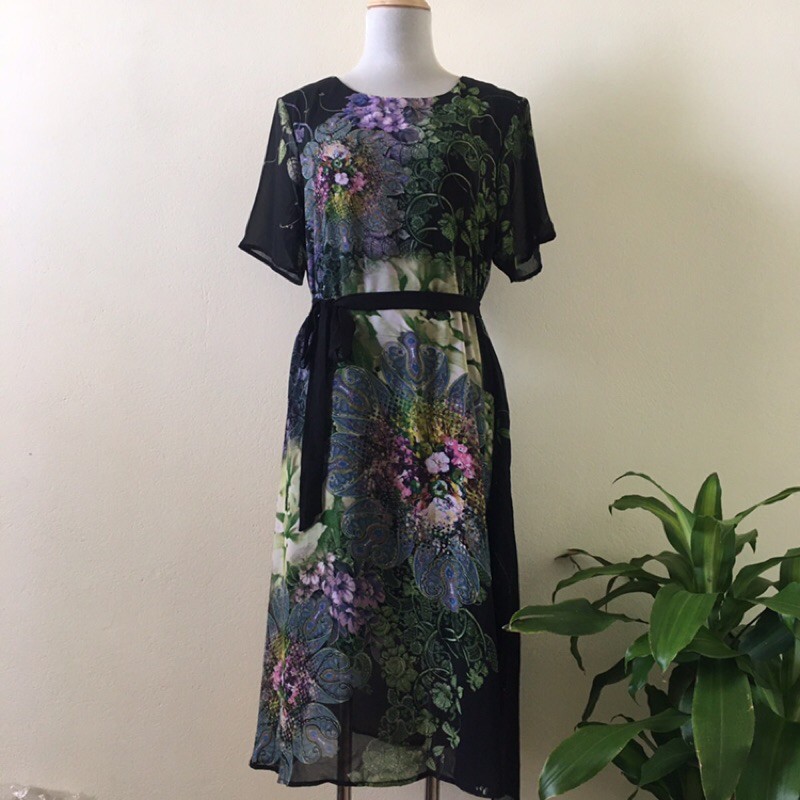 Đầm voan suông trung niên