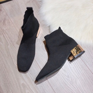 Bốt len cổ lỡ gót vàng vuông 3 phân
