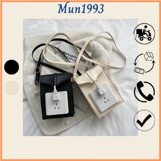 Túi xách ổ cắm điện đeo chéo đựng điện thoại Mun1993