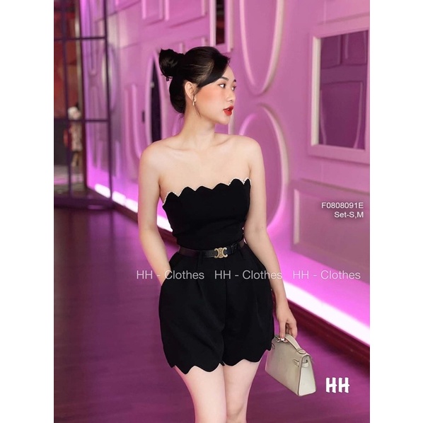 Sét áo ổng đen phối quần short gợn sóng