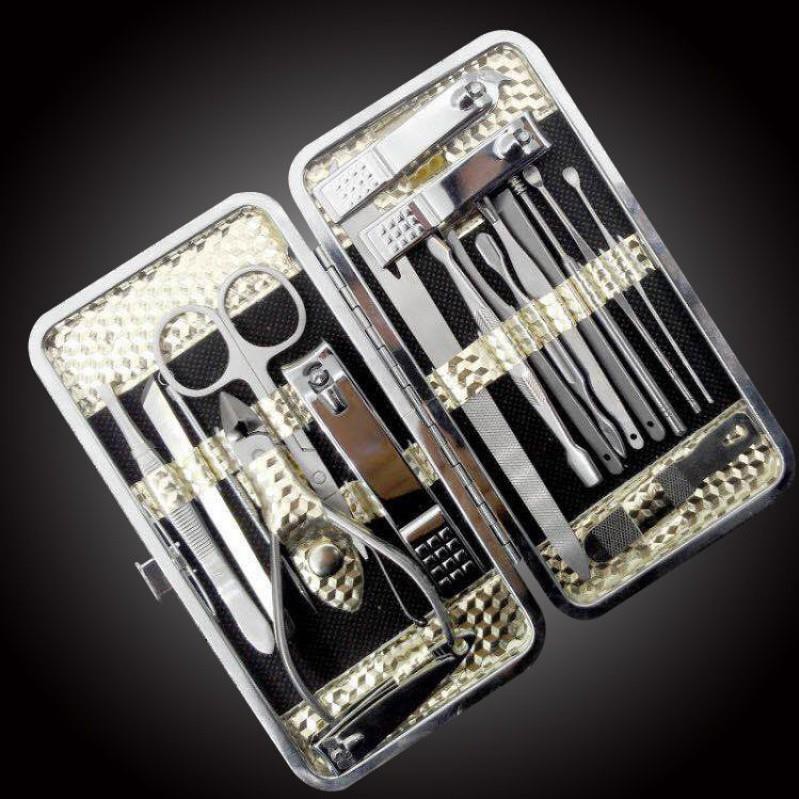Bộ cắt móng tay 19 món thép inox không gỉ, sắc bén nhỏ gọn , hộp vàng rồng cao cấp