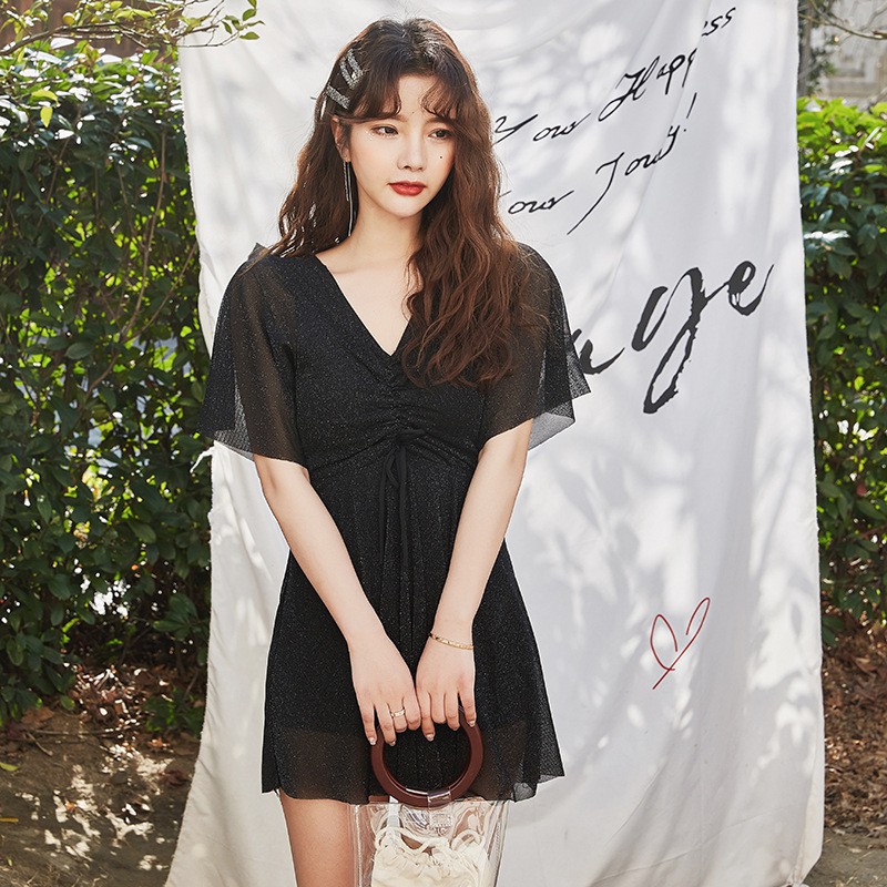 Đồ Bơi Nữ Dạng Váy Hở Lưng Ánh Nhũ Kim Tuyến Đẹp | BigBuy360 - bigbuy360.vn