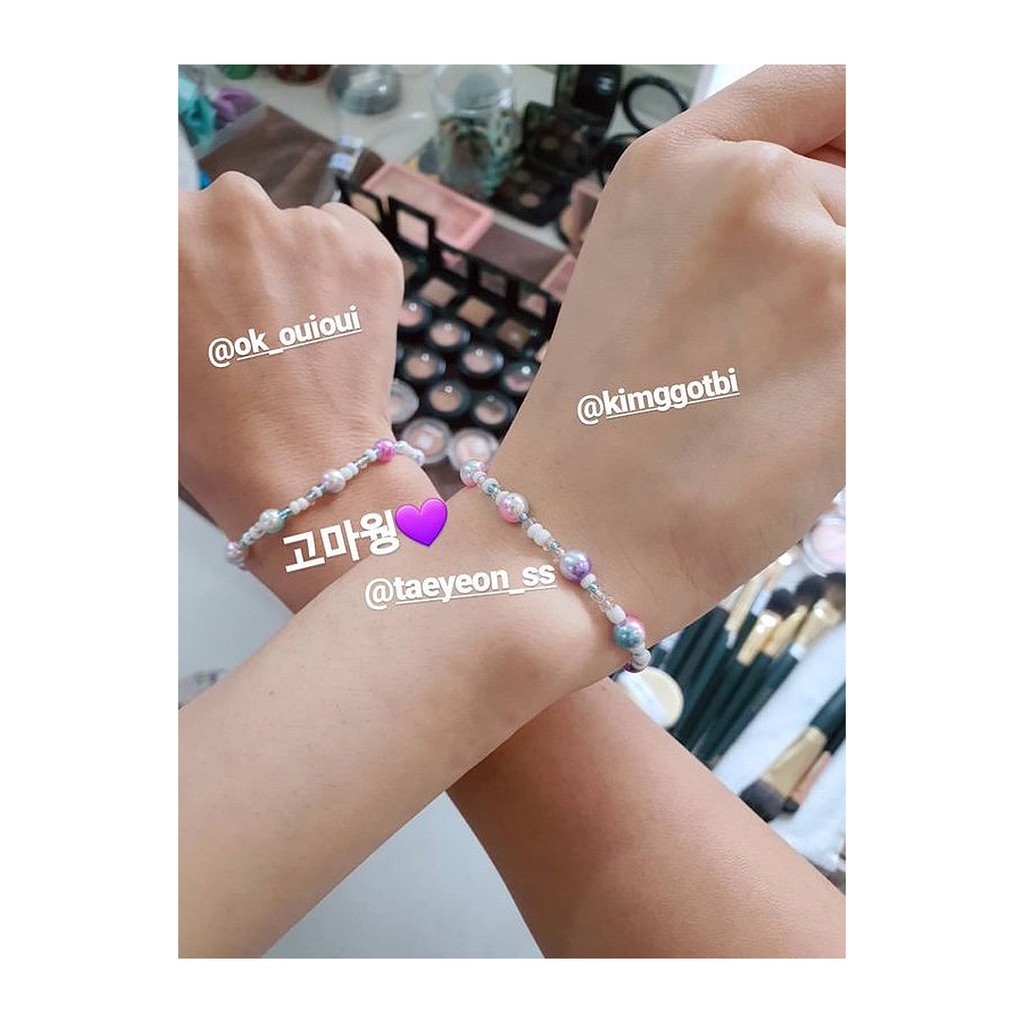 Taeyeon bracelets, vòng tay hạt cườm handmade do SNSD Tae yeon thiết kế #K-pop idol cheap moment #Quadaomauxanh