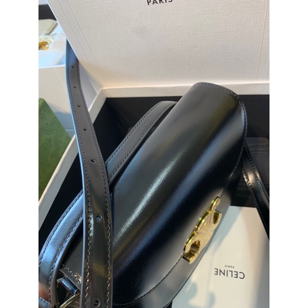 Túi celine bán nguyệt