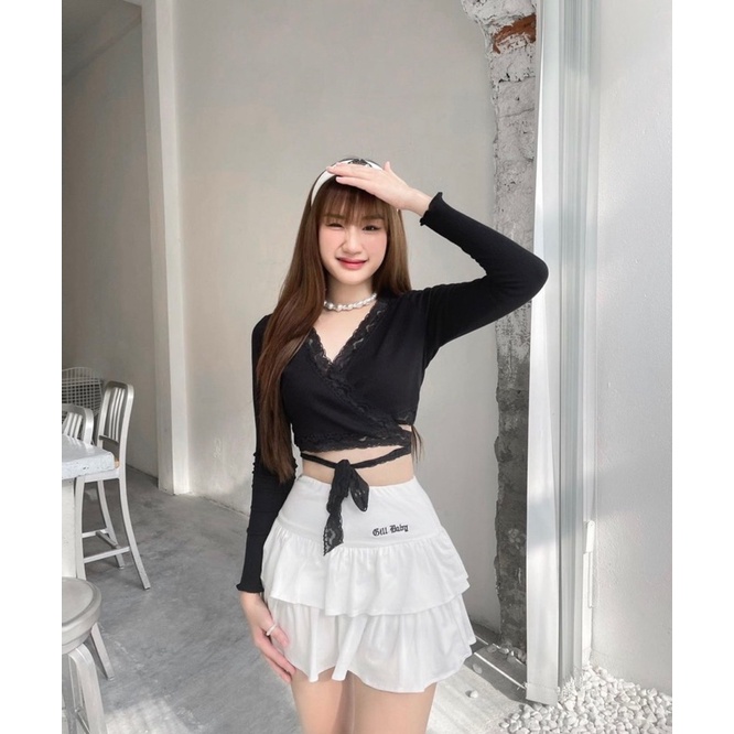 Áo Croptop Tay Dài Đắp Chéo Ren Cột Nơ DOLA CLOTHES Áo Tay Dài Phối Ren