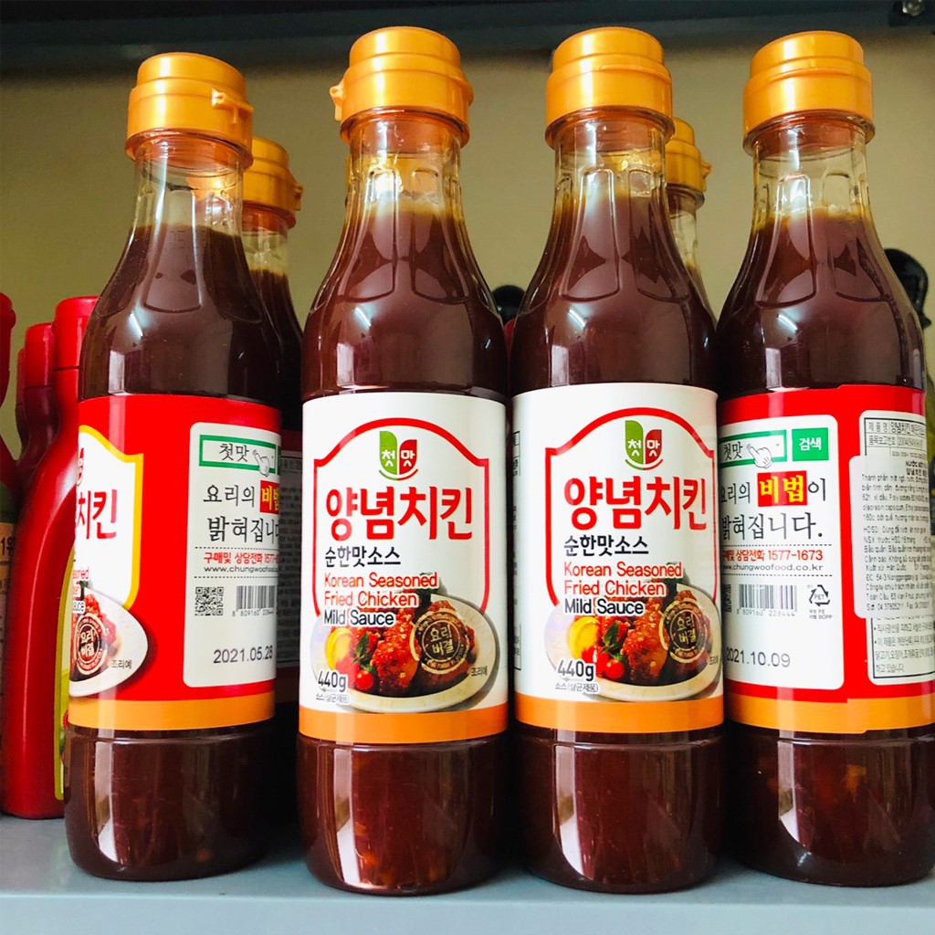 Nước Sốt Gà Chiên Chung Woo Không Cay  440g