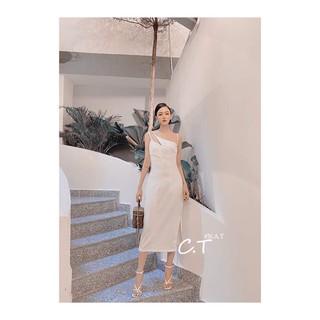 ĐẦM SUÔNG KHOÉT VAI
