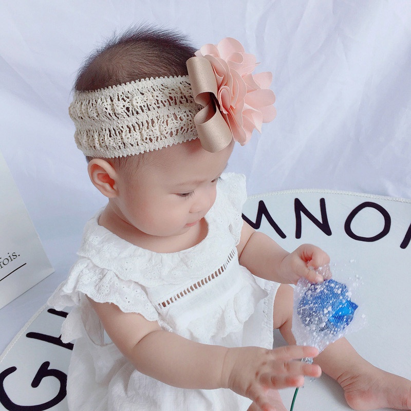 Băng đô đính hoa hồng xinh xắn cho bé gái