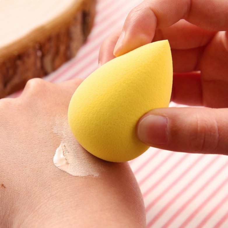 Mút Tán Kem Nền Dành Cho Mọi Loại Da, Mút Trang Điểm Mềm Mại Hình Giọt Nước Góc Xiên Siêu Tiện Dụng Tán Kem Nền Nhanh