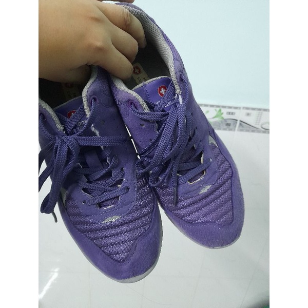 Giày thể thao si size 38