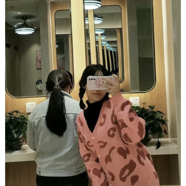 Áo Len Cardigan nữ Hàn Quốc màu hồng nữ tính form rộng cổ chữ v phong cách cá tính thời trang GileShop M63HD | BigBuy360 - bigbuy360.vn