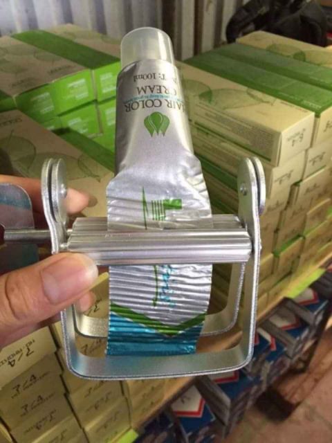 Kẹp vặn màu nhuộm