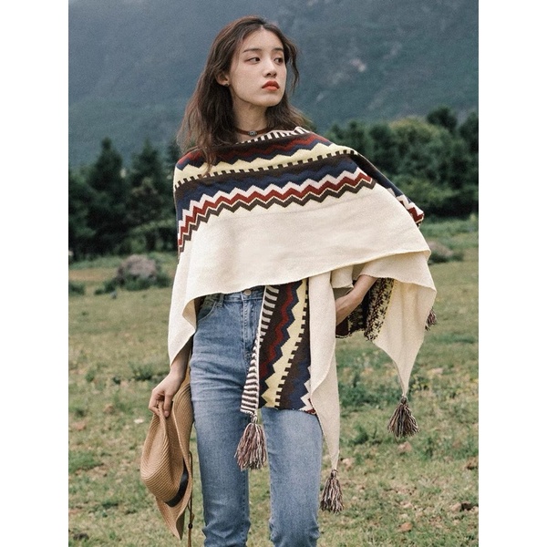 Khăn choàng len boho cá tính