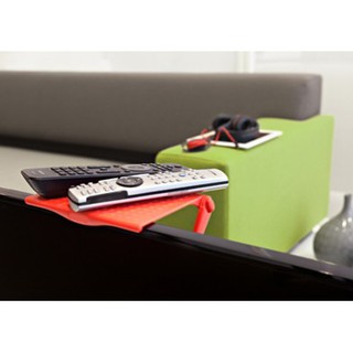 Giá để đồ gắn màn hình desktop