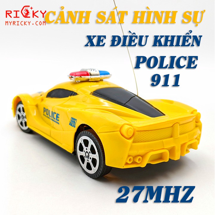 Xe điều khiển cảnh sát hình sự