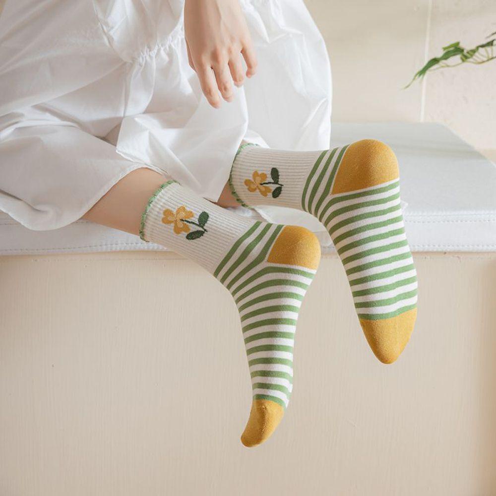 Vớ Cotton Cổ Trung Họa Tiết Hoa Tulip Phong Cách Nhật Bản Dễ Thương Thời Trang Cho Nữ
