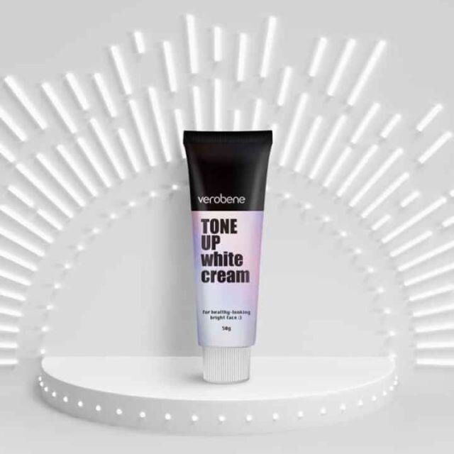 Kem Nâng Tông Da Trắng Hồng Tự Nhiên Verobene Tone Up White Cream