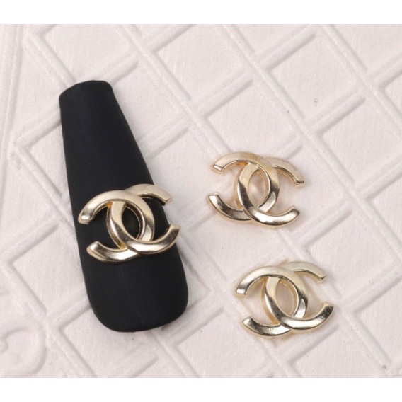 Charm trang trí nail