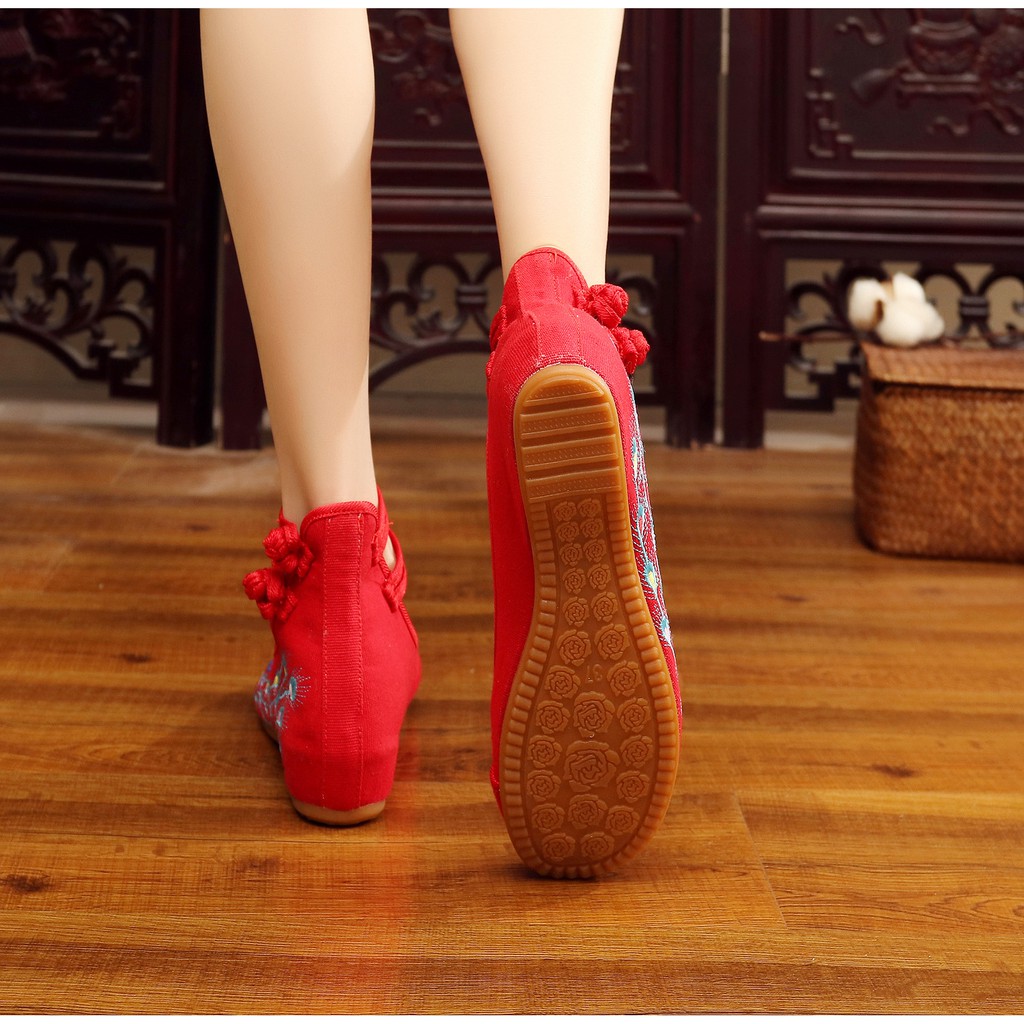 Giày búp bê thêu họa tiết chim công phong cách Trung Hoa thanh lịch dành cho nữ