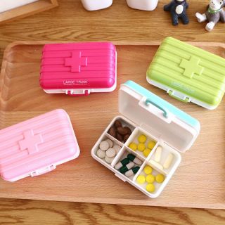 Hộp đựng thuốc 6 ngăn mini hình vali